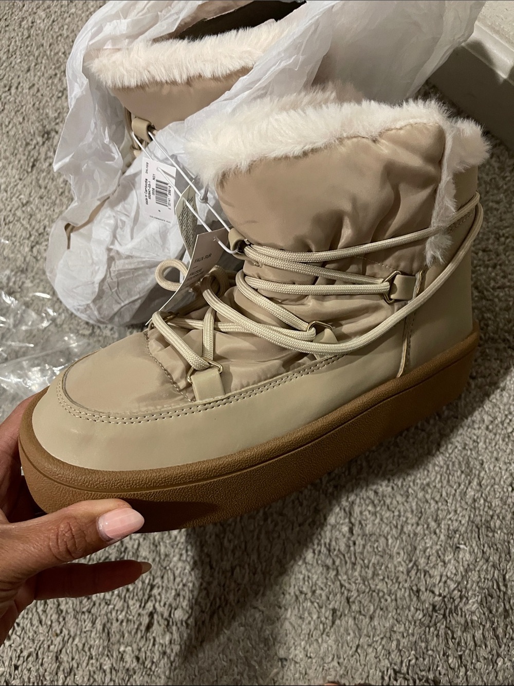 Old Navy Cream Faux-Fur Lace-Up Boots